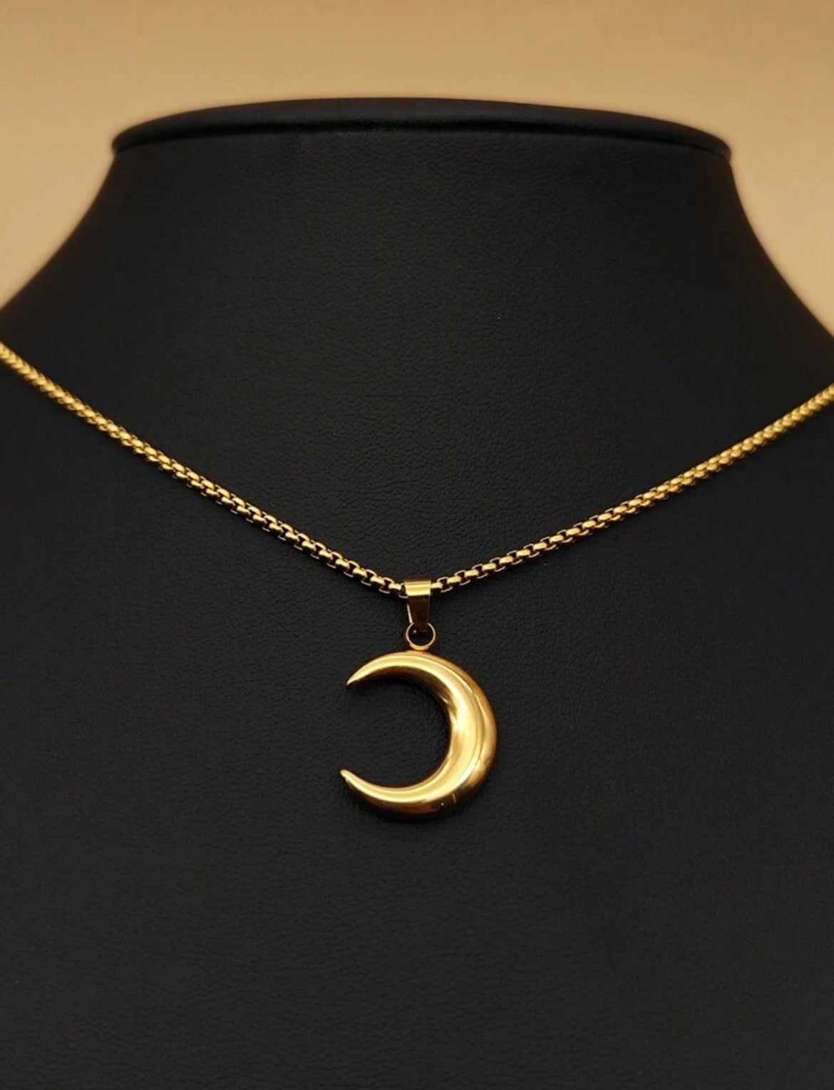 Moon necklace