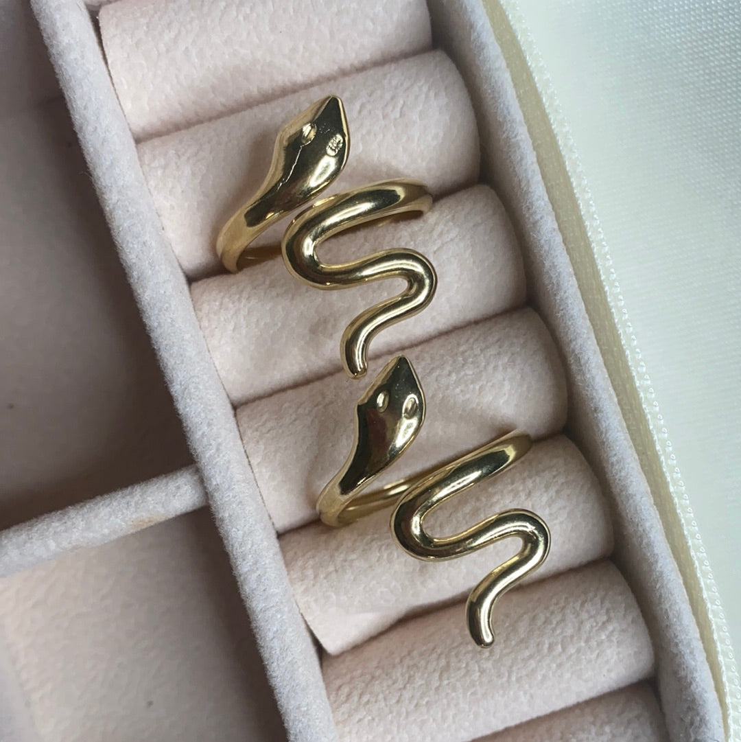 Snake ring